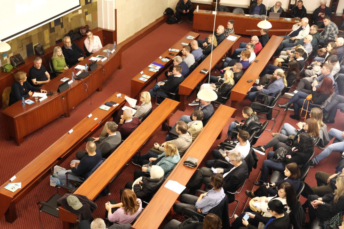 Tribina-o-utjecaju-kontejnerskih-terminala-2-1200×800