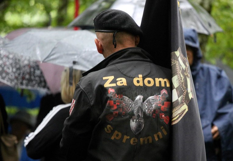 a6691db1-3013-47e1-a4a4-87641cc82dce