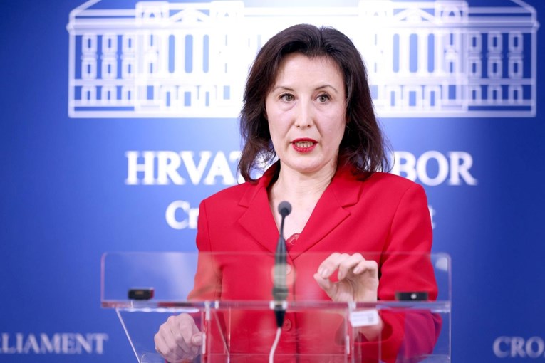 aef4a260-d0b4-449b-9a11-fd1e7317268e