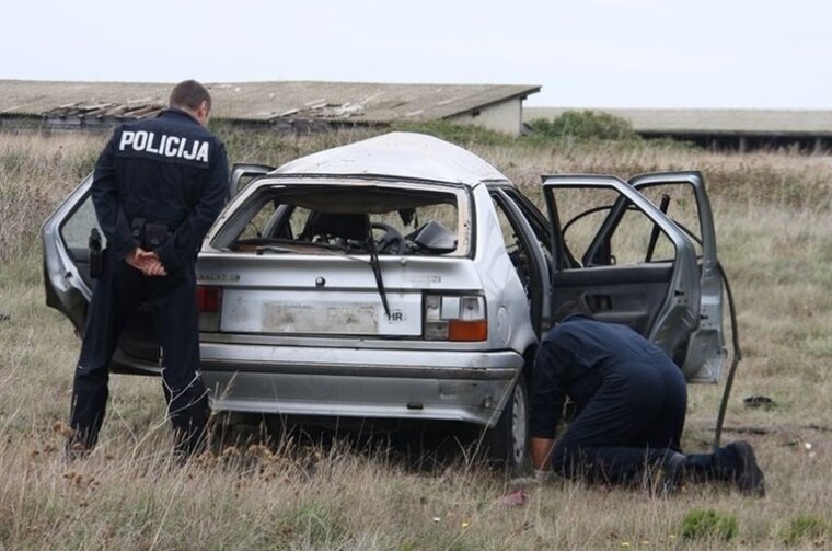 c56a998a-7d2d-4382-83ed-95ddca5924f1