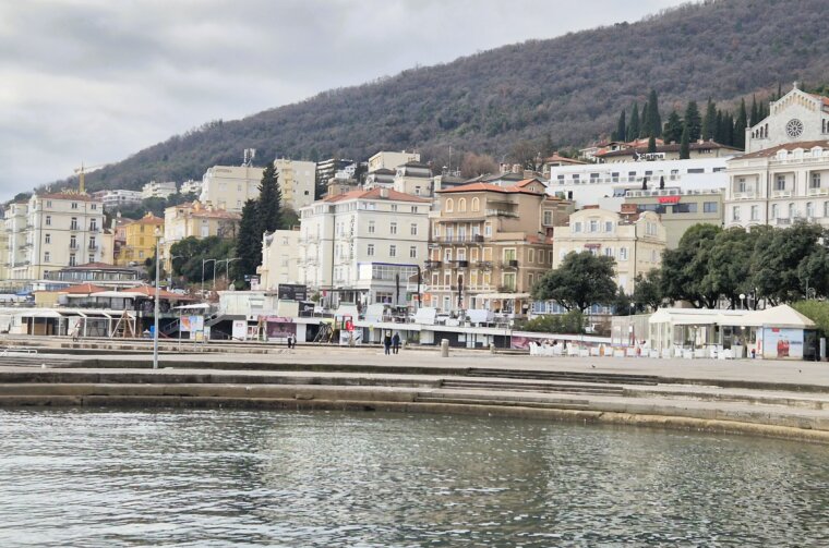 opatija s mora oblačno 2025 riportal