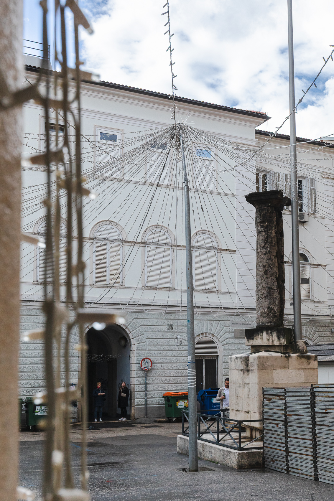 postavljanje lampica Korzo 2025-0088