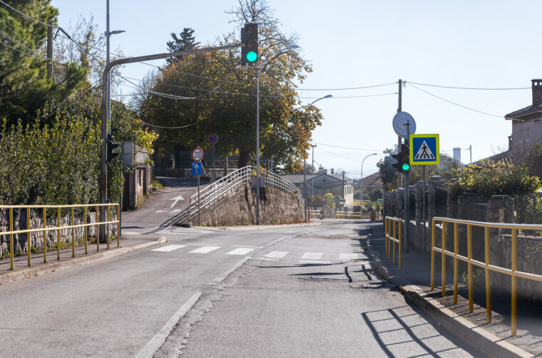 promet pehlin radovi marinići -8086 promet pehlin radovi marinići -8086