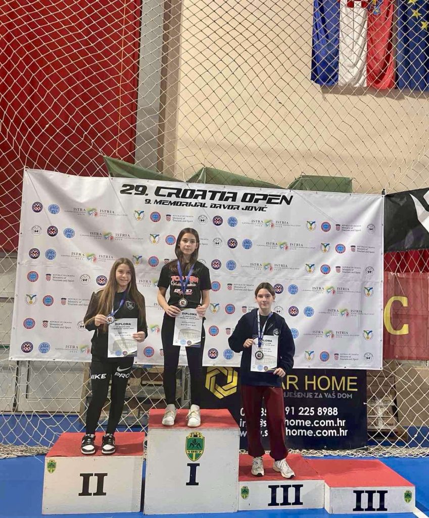 1000030576-849×1024