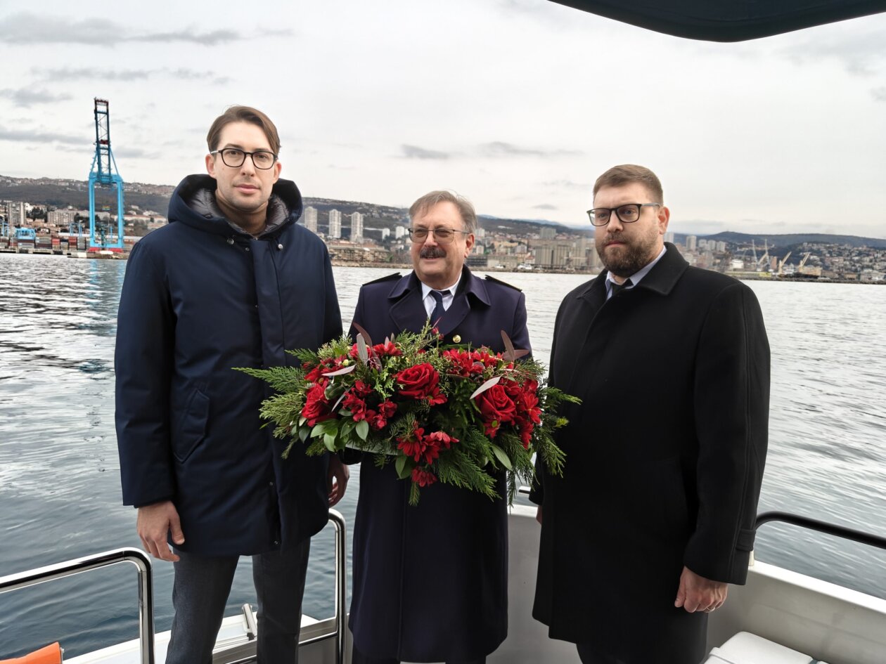 17132-scaled 17132-scaled