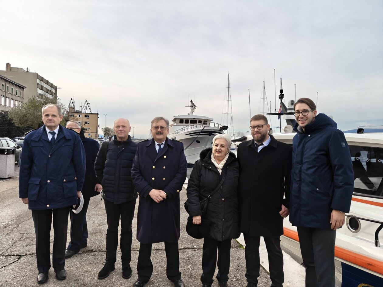 17149-1536×1152 17149-1536×1152