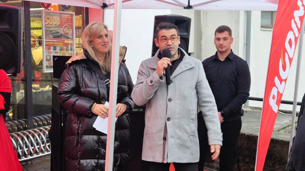 20251218_080303 20251218_080303