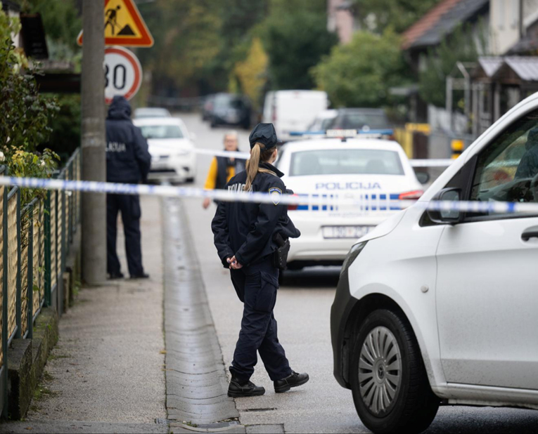 4ca66de9-1c1e-443d-94aa-6ed766ccce2f