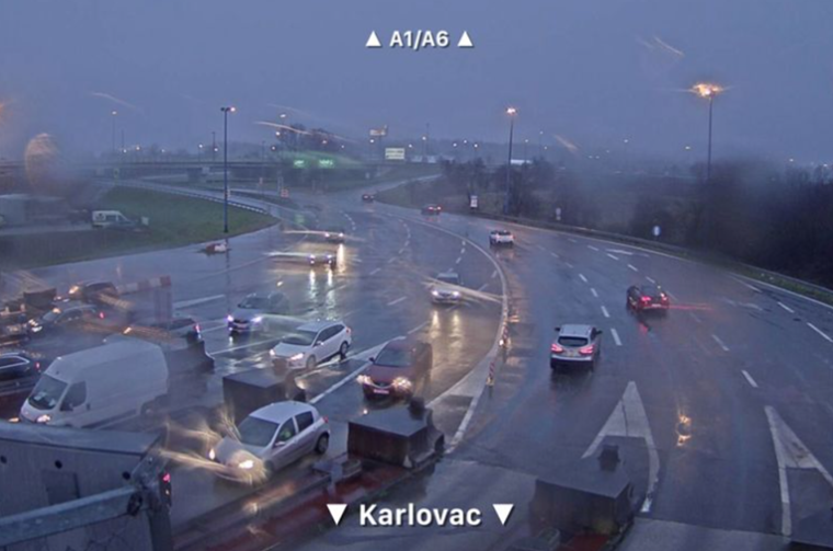 4e69f593-a8bb-4b69-823f-faa23143d21d