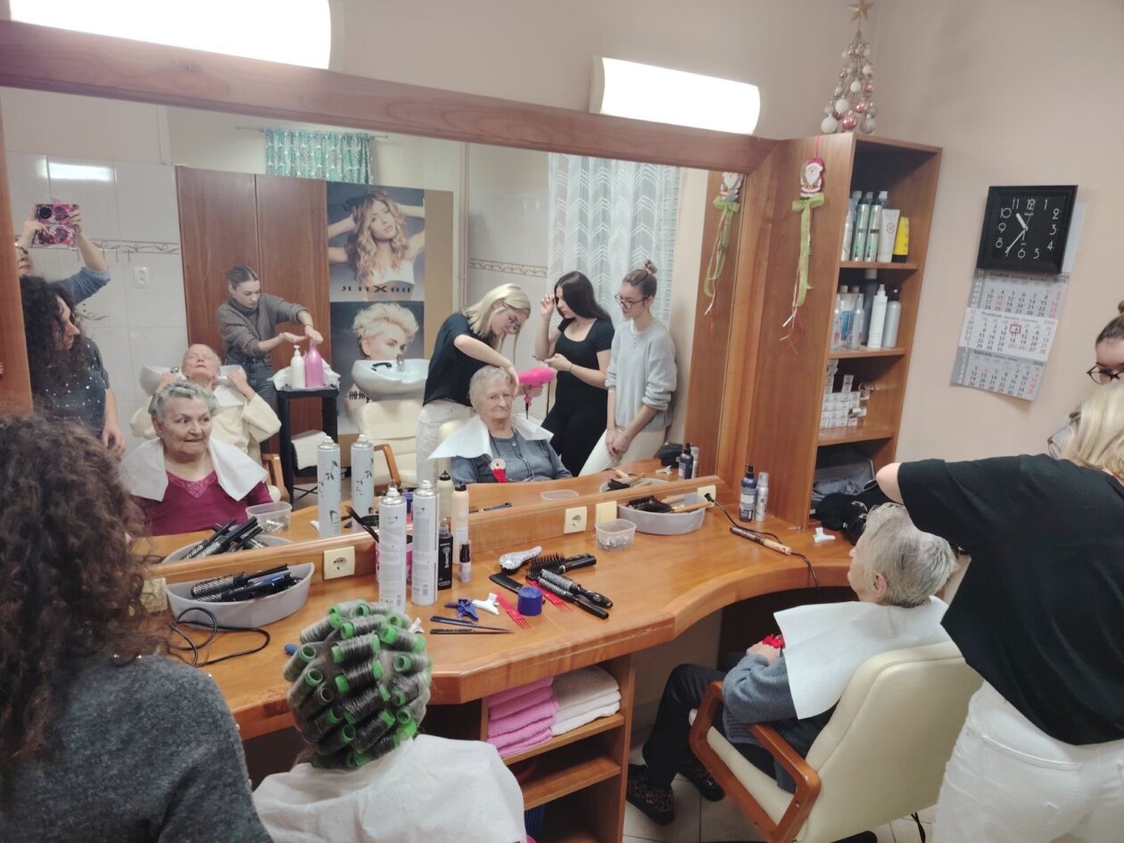 595129680_122222794496555579_3168305985406137294_n 595129680_122222794496555579_3168305985406137294_n