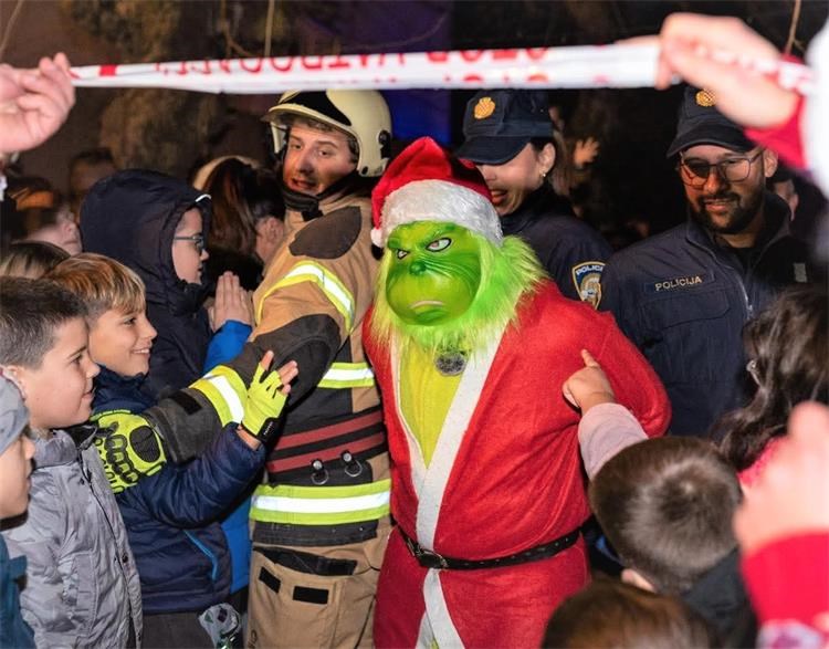 CRES-PP I GRINCH-1-
