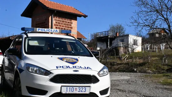 H-07e60ff7-a83a-44fc-ba05-6583e17ff7e1-550