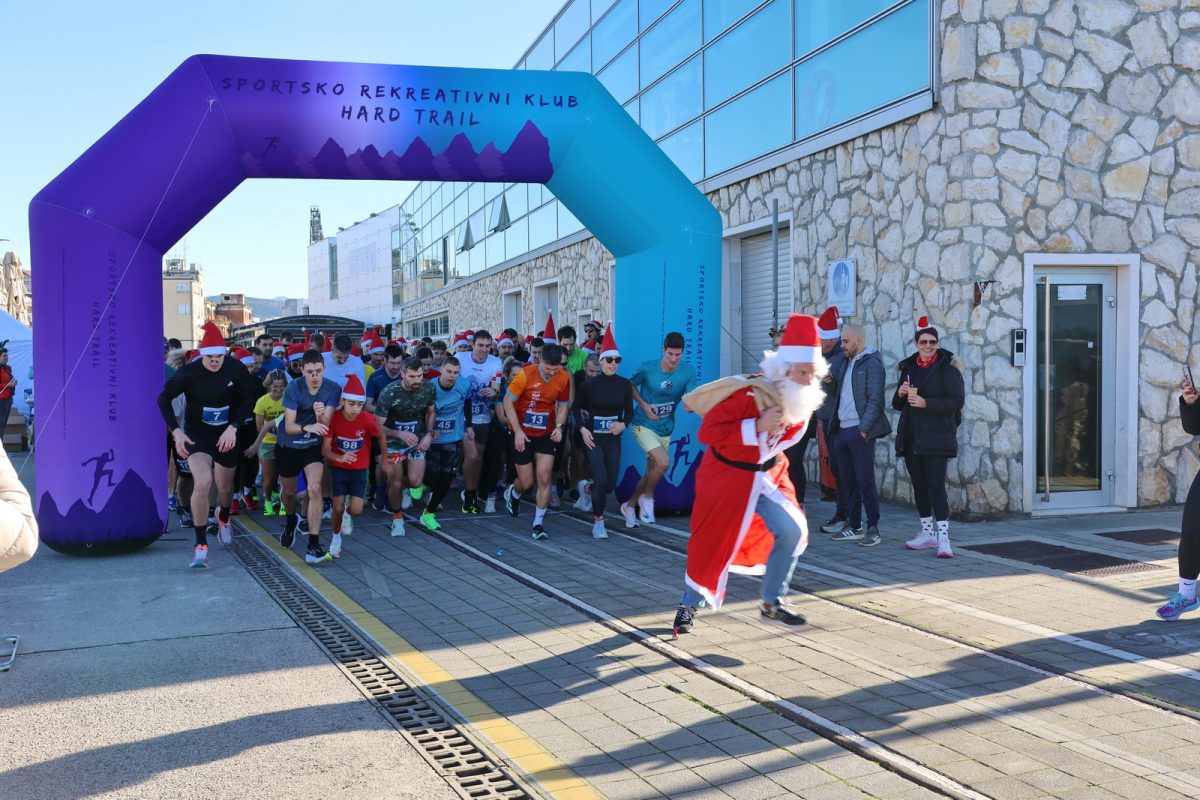 HoHoHo-Run-1-1200×800 HoHoHo-Run-1-1200×800