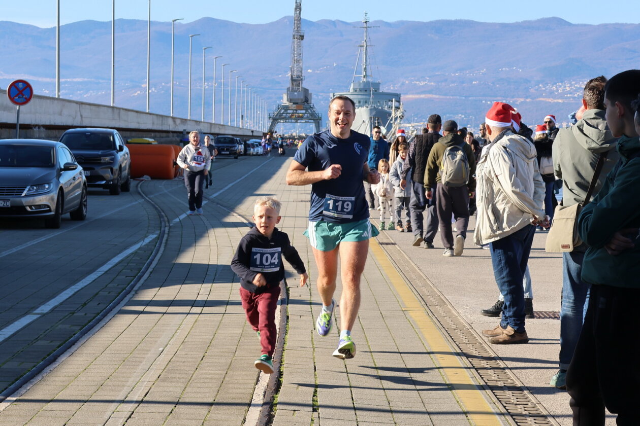 HoHoHo-Run-4 HoHoHo-Run-4