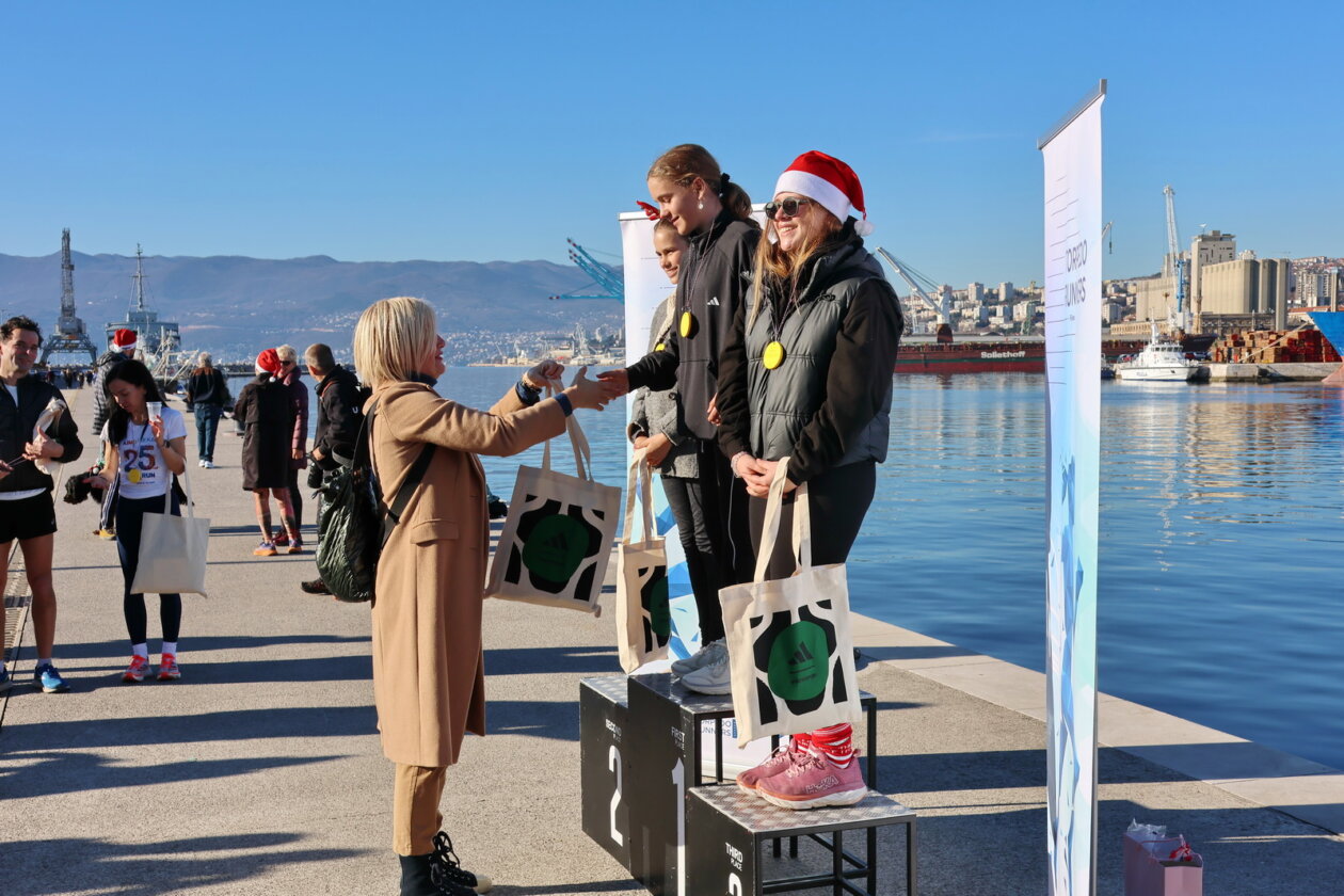 HoHoHo-Run-8 HoHoHo-Run-8