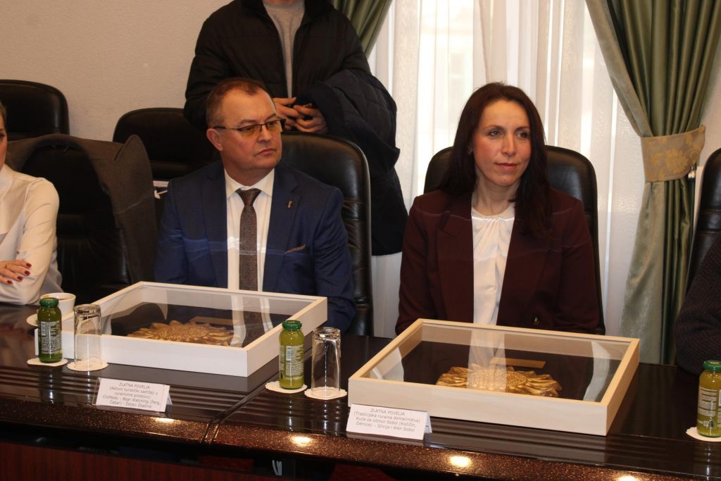 IMG_0391-1024×683 IMG_0391-1024×683