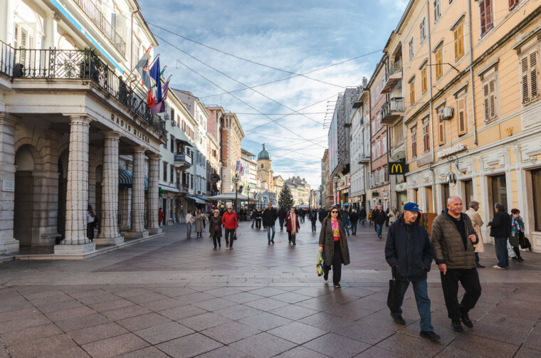 Ilustrativna zima advent 2025 Korzo-2955