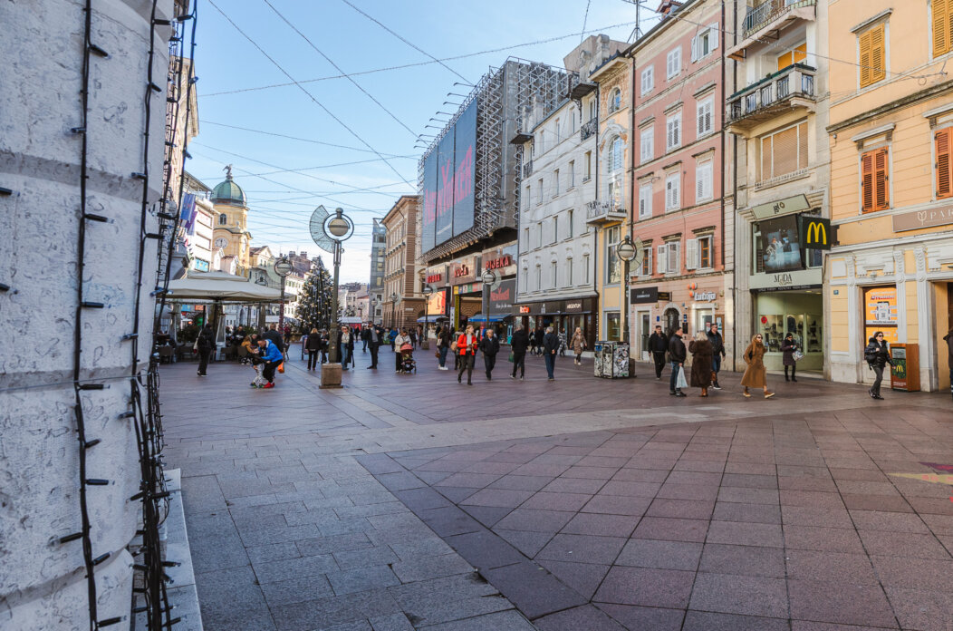 Ilustrativna zima advent 2025 Korzo -3136 Ilustrativna zima advent 2025 Korzo -3136