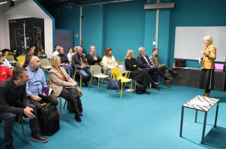 Konferencija-o-deliberativnoj-demokraciji-2-1200×800