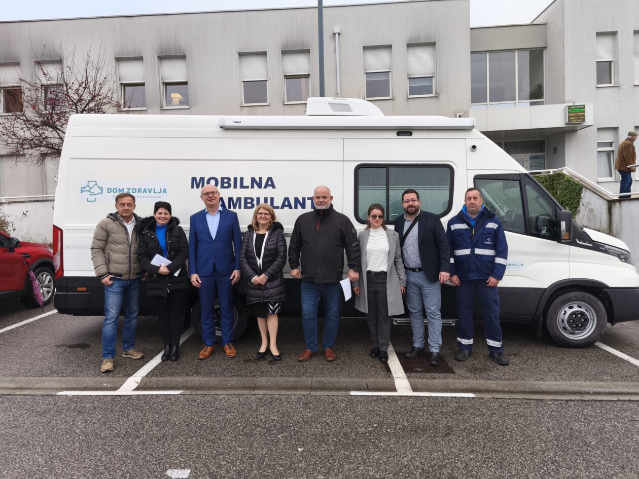 Mobilna-ambulanta-scaled