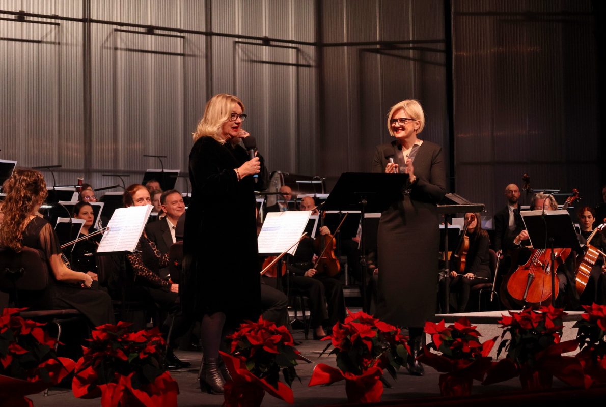 Novogodisnji-koncert_Dubravka-Vrgoc-i-Iva-Rincic_foto-Drazen-Sokcevic-1190×800
