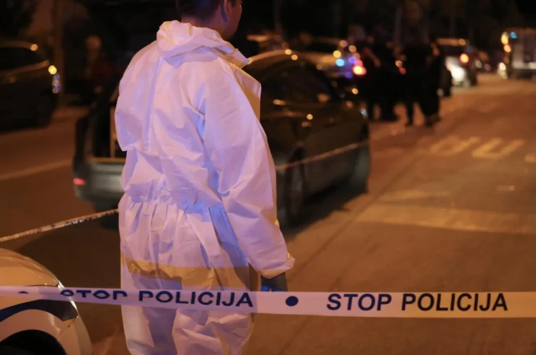 O-5cd50614-c45b-4998-88d7-83763ee059a6-1200