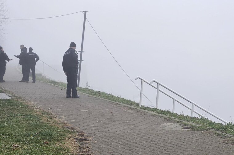 U Savi kod Slavonskog Broda prevrnuo se čamac s ljudima, najmanje jedna osoba poginula U Savi kod Slavonskog Broda prevrnuo se čamac s ljudima, najmanje jedna osoba poginula