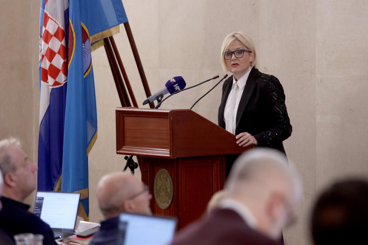 Gradsko vijeće Rijeke održalo je 5. sjednicu u tekućem mandatu Gradsko vijeće Rijeke održalo je 5. sjednicu u tekućem mandatu