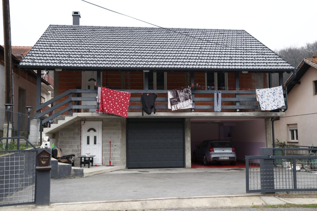 Bedekovcina: U obiteljskoj kući ubio ženu, a zatim presudio sebi Bedekovcina: U obiteljskoj kući ubio ženu, a zatim presudio sebi