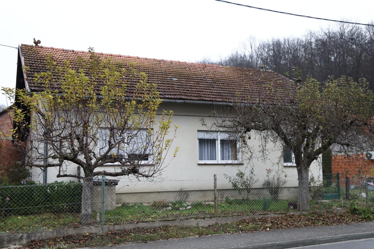 Bedekovcina: U obiteljskoj kući ubio ženu, a zatim presudio sebi Bedekovcina: U obiteljskoj kući ubio ženu, a zatim presudio sebi