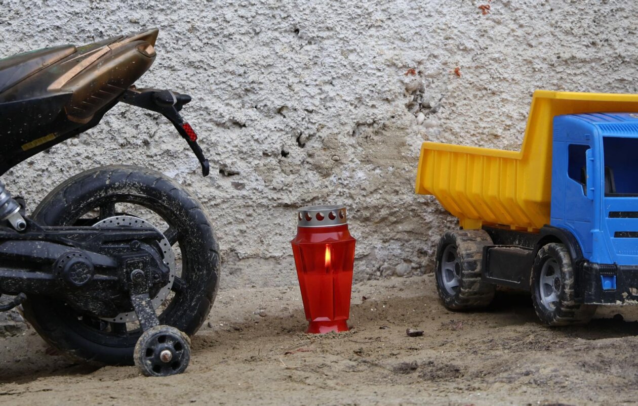 Bedekovcina: U obiteljskoj kući ubio ženu, a zatim presudio sebi Bedekovcina: U obiteljskoj kući ubio ženu, a zatim presudio sebi