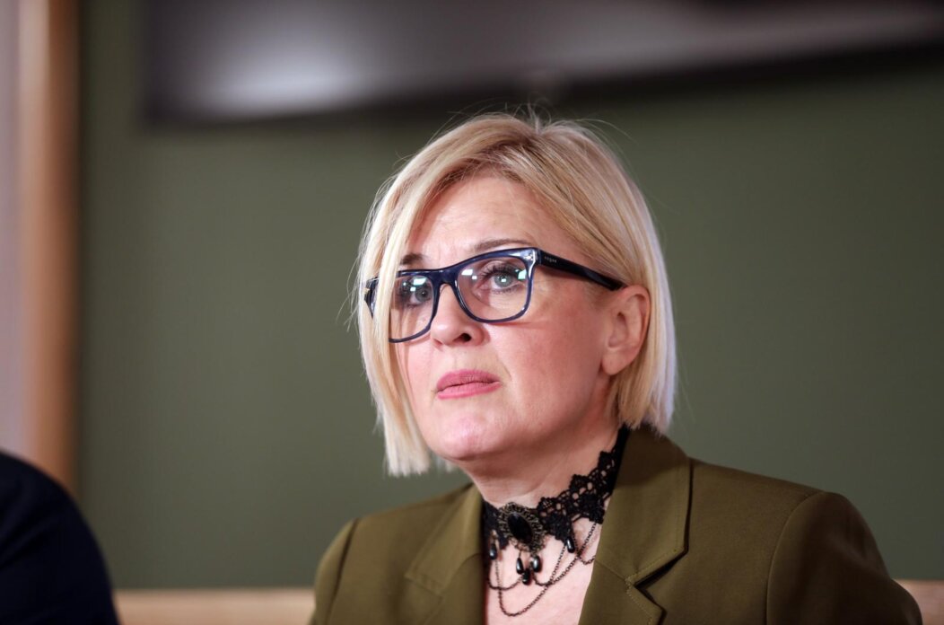 Rijeka: Konferencija gradonačelnice Ive Rinčić i zamjenika Vedrana Vivode i Ace Milakovića Rijeka: Konferencija gradonačelnice Ive Rinčić i zamjenika Vedrana Vivode i Ace Milakovića