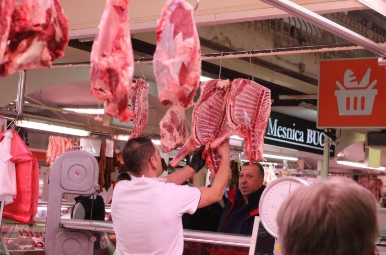 Rijeka: Ponuda tržnice i ribarnice uoči Uskrsa