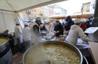 Rijeka: Na Badnjak građanima se dijeli bakalar na gulaš i na bijelo