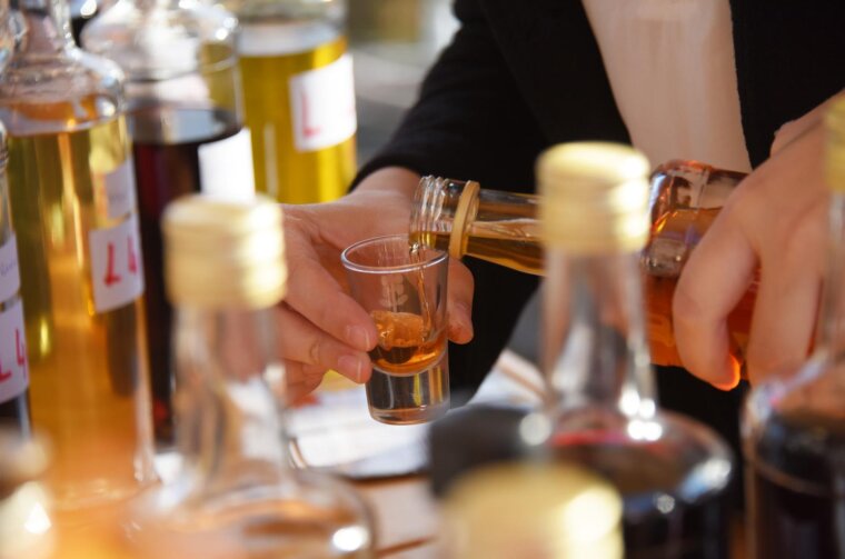 U gradiću Humu u Istri održana Smotra domaćih rakija U gradiću Humu u Istri održana Smotra domaćih rakija