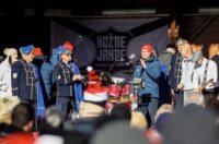 Doček Nove godine u podne u centru Fužina