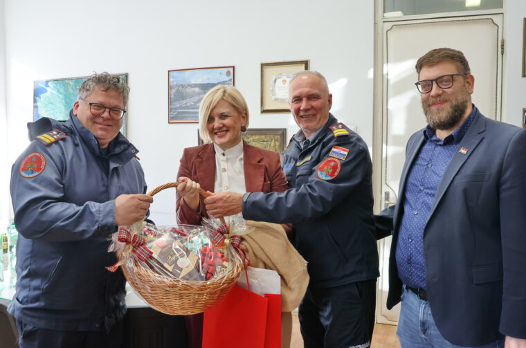 Posjet-gradonacelnice-vartrogascima-28