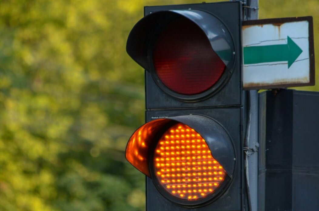 Semafor-1200×800