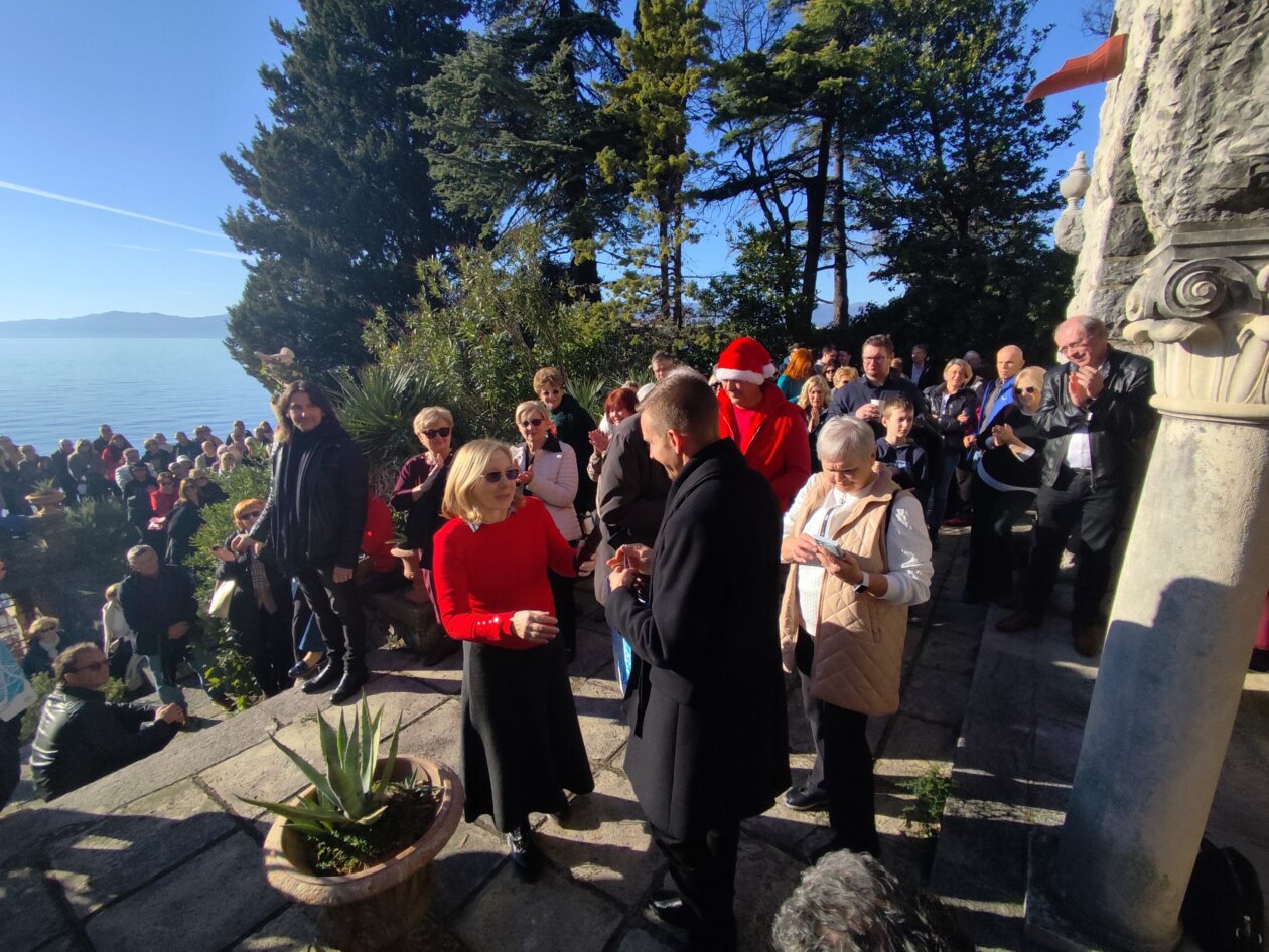 Tajnica-Mjesnog-odbora-Podmurvice-Dulijana-Desanti-scaled Tajnica-Mjesnog-odbora-Podmurvice-Dulijana-Desanti-scaled