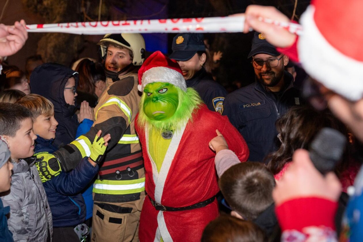 VATROGASCI GRINČ CRES 19