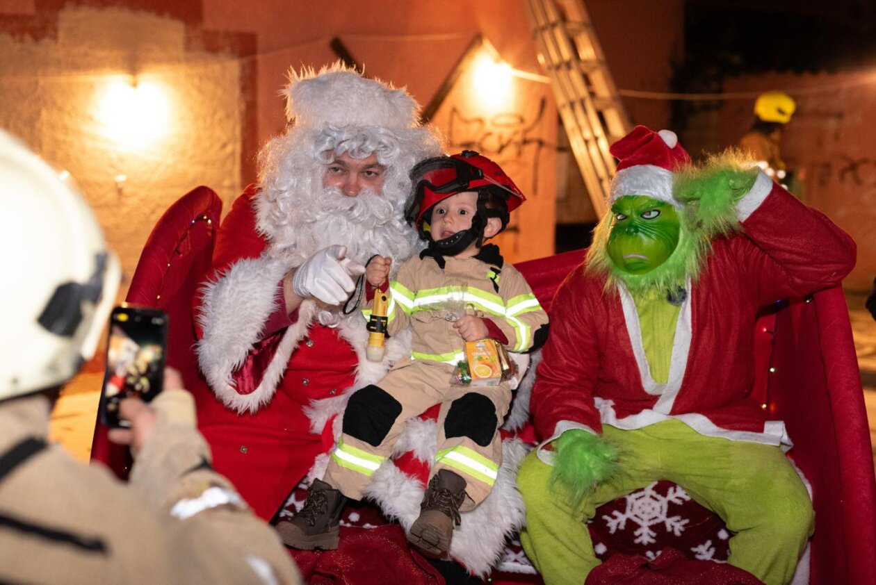 VATROGASCI GRINČ CRES 1999