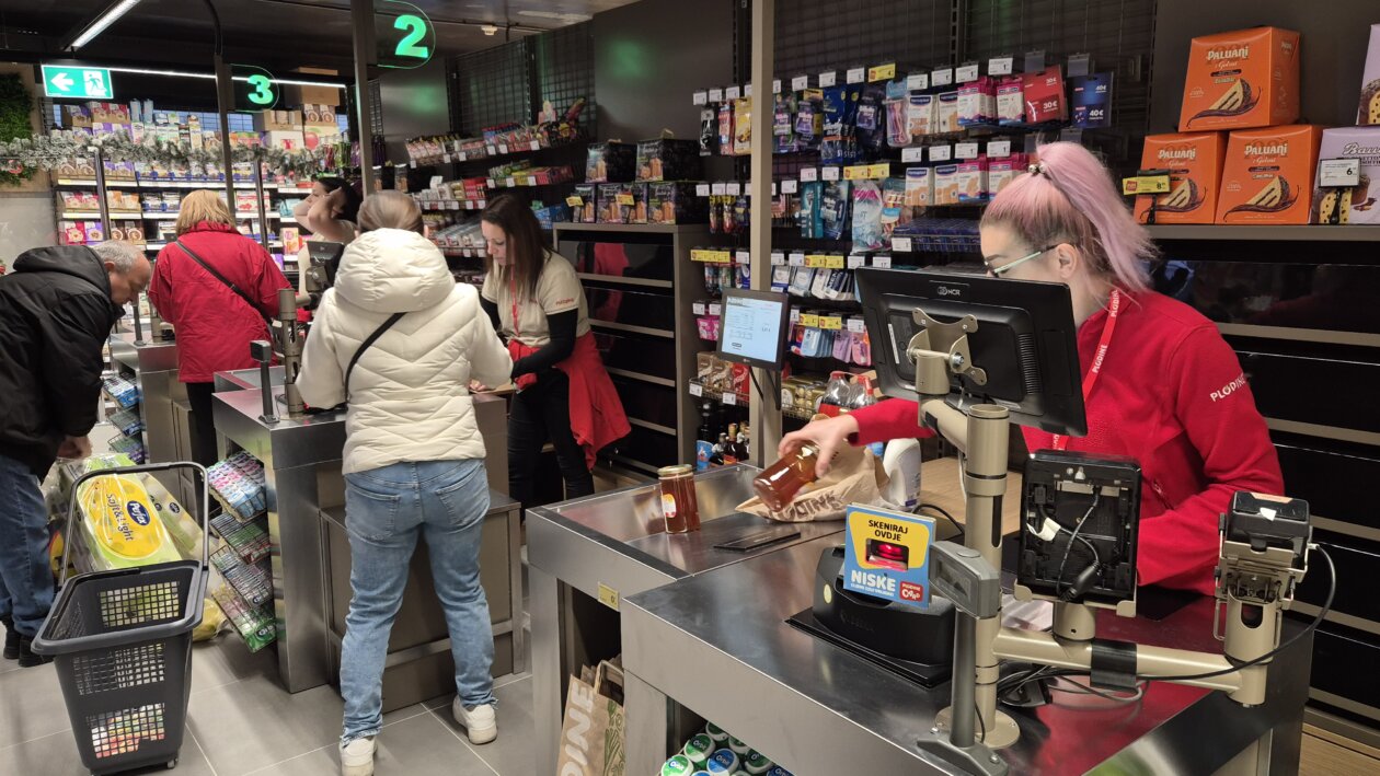 plodine drenova otvaranje 177 plodine drenova otvaranje 177