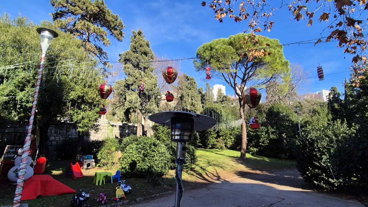 velvet 2025 lampice 12