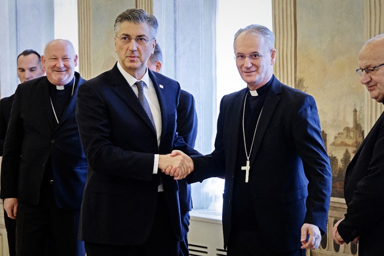 4dabe848-d9e0-45b4-bf25-63de7e8cd0af