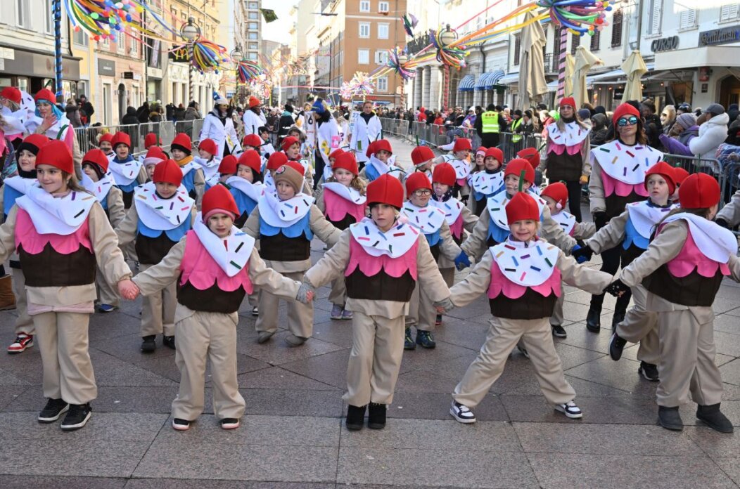 Djecja-karnevalska-povorka-9