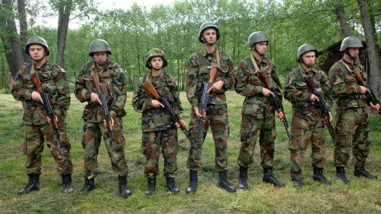 H-00e1f3c1-02c6-414e-9b46-c0bdc10fa430-550