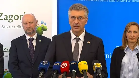 H-1086f6f1-63ff-4354-a4dc-6933c772f51e-550