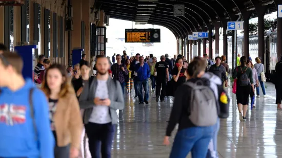 H-c396641a-454f-4a6d-ae40-5c59f3b8500c-550 H-c396641a-454f-4a6d-ae40-5c59f3b8500c-550