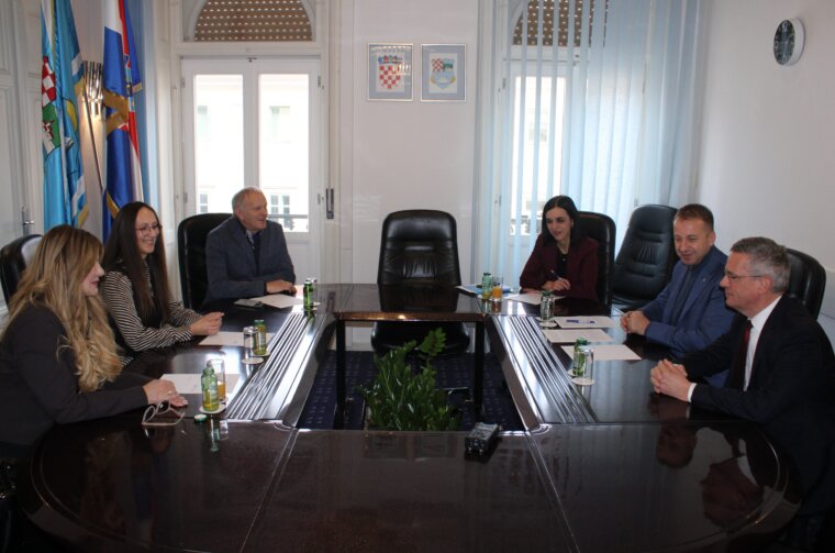 IMG_9916-scaled IMG_9916-scaled