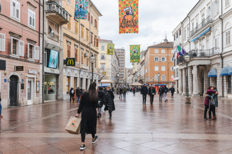 Ilustrativna kiša Korzo-0149 Ilustrativna kiša Korzo-0149